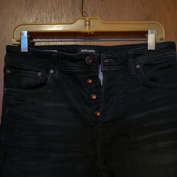 Jeans - Picture 2 of 5